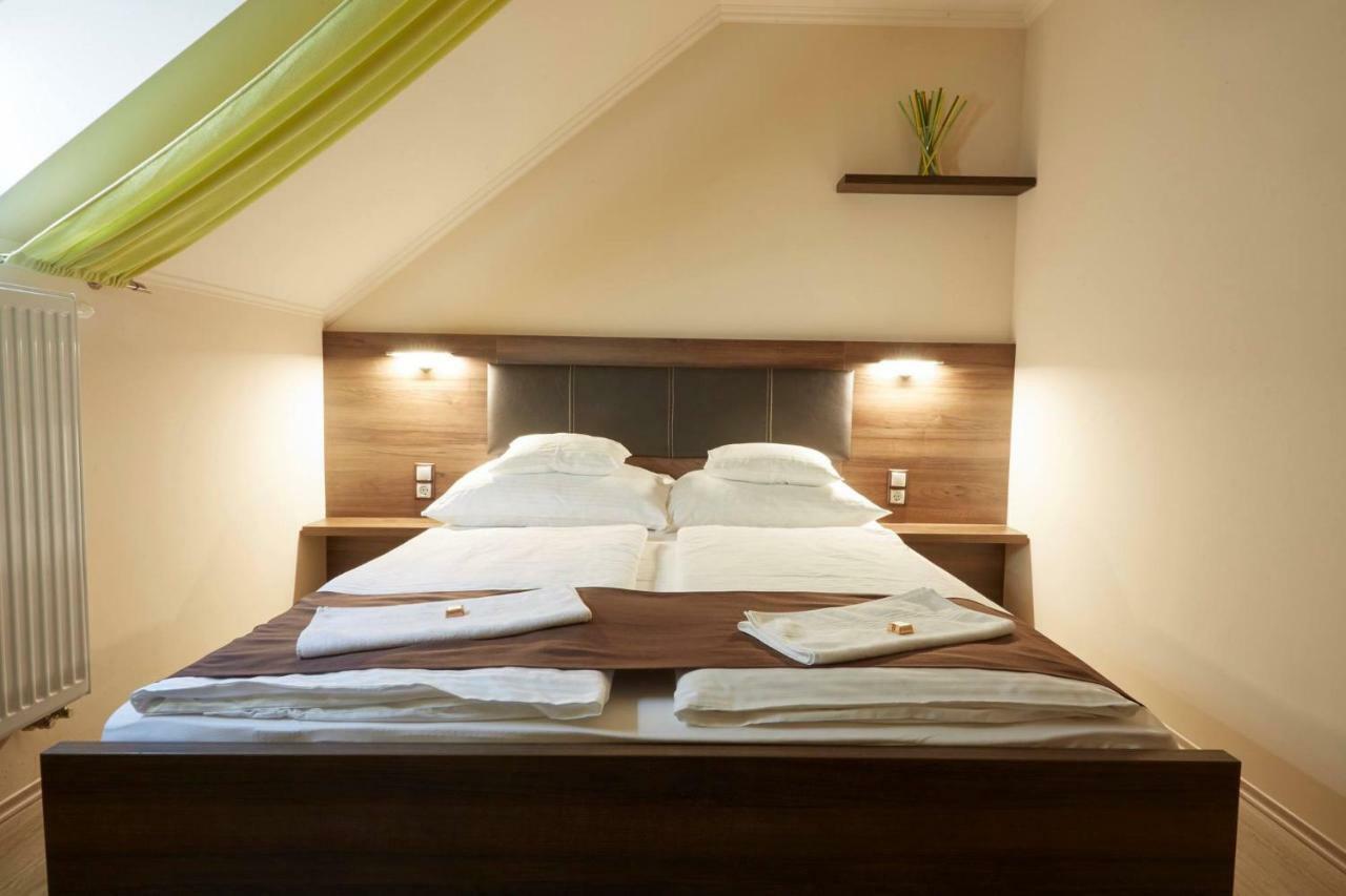 Bed and Breakfast Ludvig Panzio Villány Zewnętrze zdjęcie