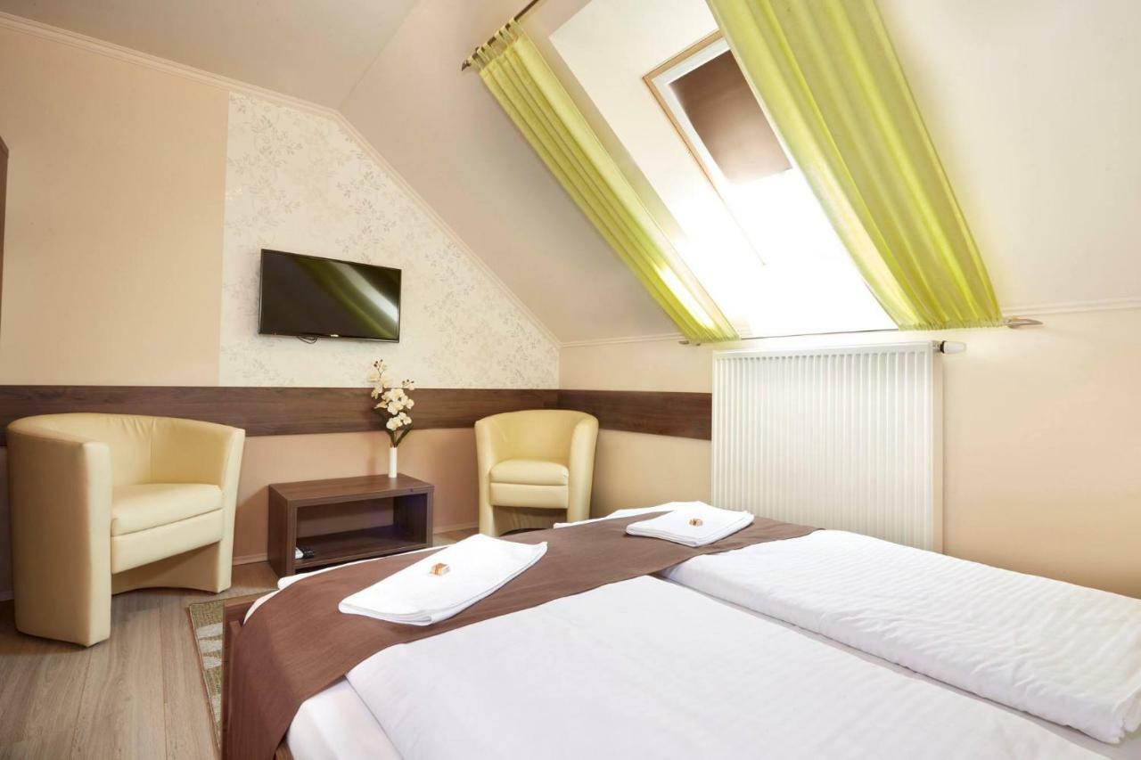 Bed and Breakfast Ludvig Panzio Villány Zewnętrze zdjęcie
